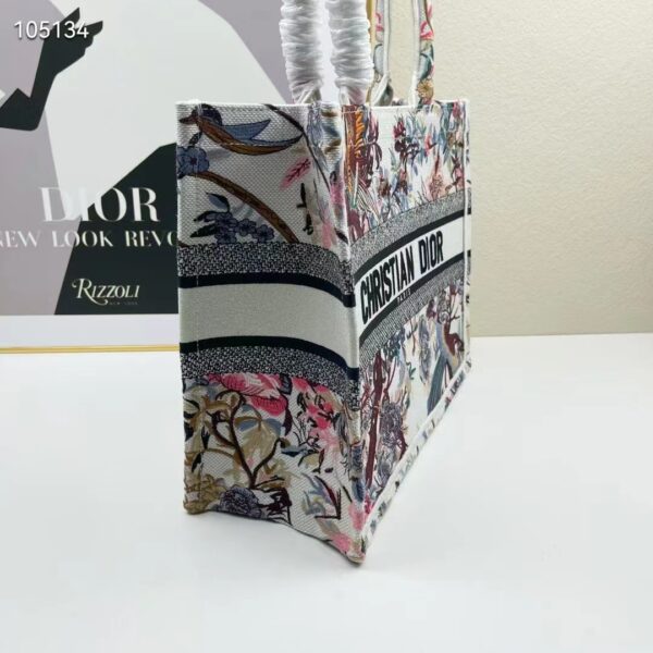 Dior Women CD Medium Book Tote Ecru Multicolor Jardin D’Hiver Embroidery (7)