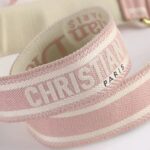 Dior Women CD Medium Lady Dior Handbag Natural Wicker Fluorescent Pink Oblique Jacquard - Imagen 10