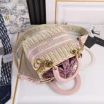 Dior Women CD Medium Lady Dior Handbag Natural Wicker Fluorescent Pink Oblique Jacquard - Imagen 7