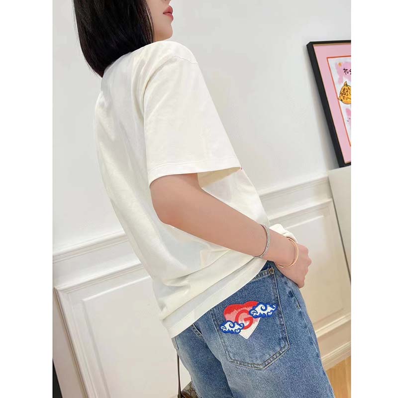Gucci GG Women Vintage Logo Print T-Shirt Off White Cotton Jersey Crewneck Short Sleeves