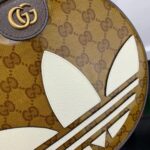 Gucci Unisex Adidas x Gucci Ophidia Small Shoulder Bag Beige Brown GG Crystal Canvas - immagine 8