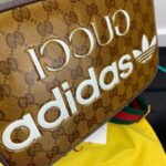 Gucci Unisex Adidas x Gucci Small Shoulder Bag Beige Brown GG Crystal Canvas - Imagen 8