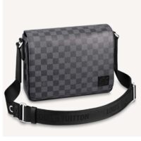 Louis Vuitton LV Men District PM Bag Damier Graphite Coated Canvas (10)