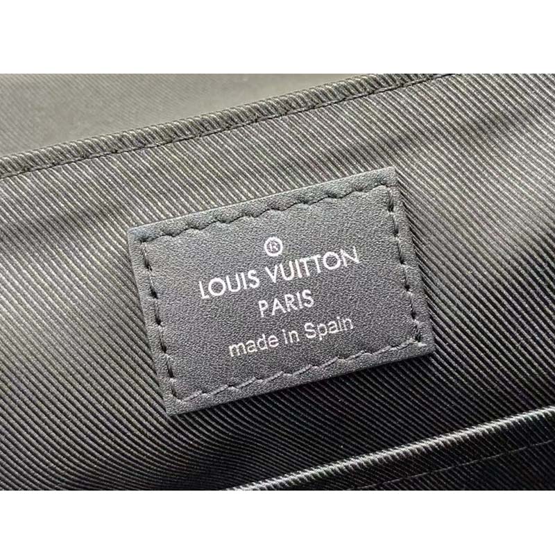 LOUIS VUITTON Damier Graphite District PM 1224332