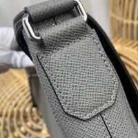 Louis Vuitton LV Men District PM Bag Glacier Taiga Cowhide Leather (6)