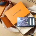 Louis Vuitton LV Unisex Coin Card Holder Blue Taurillon Cowhide Leather - Image 2