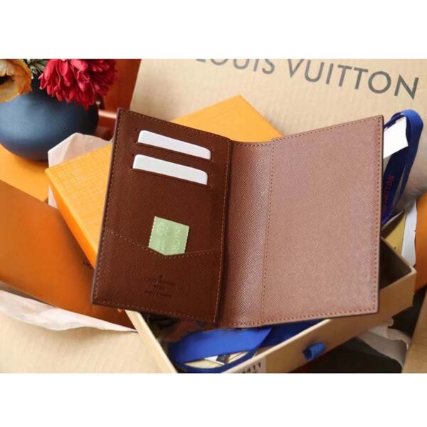 Louis Vuitton LV Unisex Passport Cover Brown Monogram Coated Canvas Cowhide Leather (4)