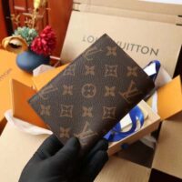 Louis Vuitton LV Unisex Passport Cover Brown Monogram Coated Canvas Cowhide Leather (6)