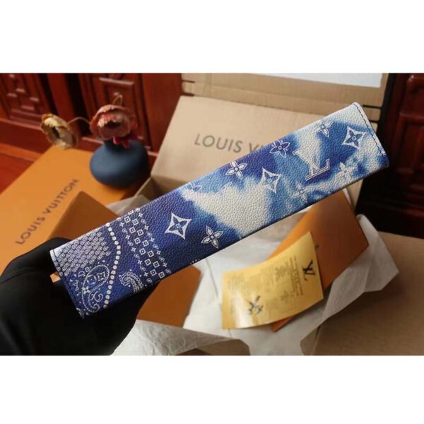 Louis Vuitton LV Unisex Pochette Voyage MM Blue Cowhide Leather (6)