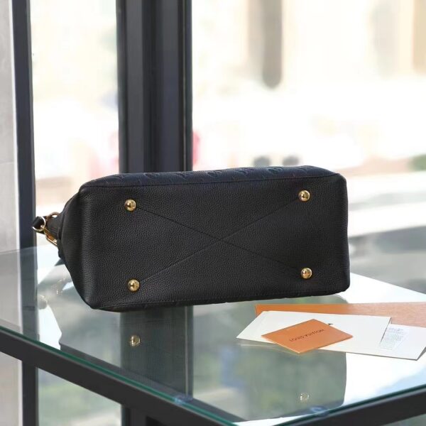 Louis Vuitton LV Women Maida Hobo Handbag Black Embossed Grained Cowhide Leather (5)