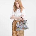 Louis Vuitton LV Women OnTheGo MM Tote Silver Coated Canvas Cowhide Leather - Image 11