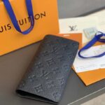 Louis Vuitton Unisex LV Brazza Wallet Black Taurillon Cowhide Leather - Bild 4