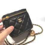 Chanel Women CC Mini Box Bag Black Calfskin Leather Gold-Tone Metal - Imagen 18