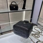 Chanel Women CC Mini Box Bag Black Calfskin Leather Gold-Tone Metal - Imagen 7