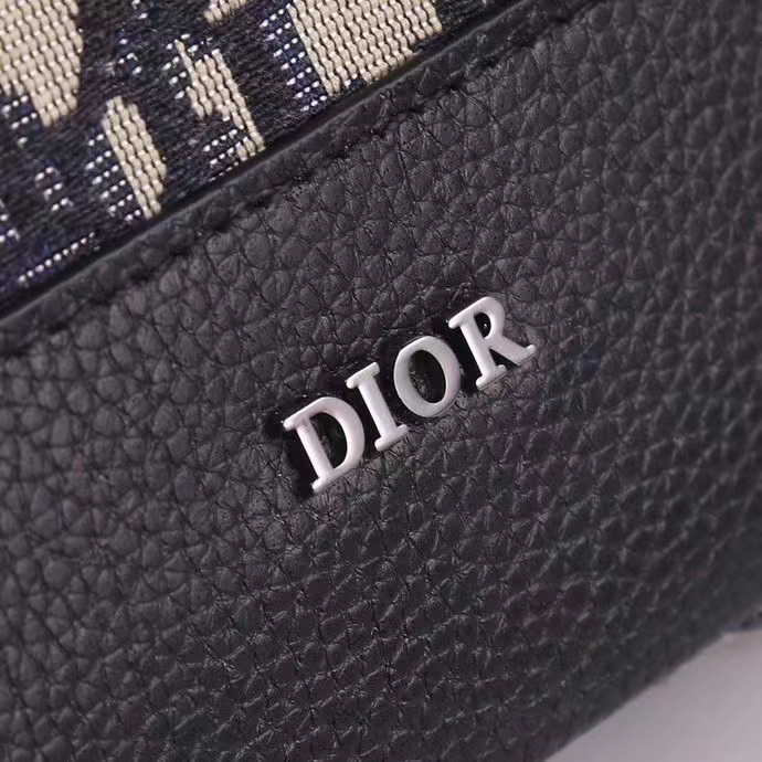 Dior Unisex CD Dior Explorer Bag Beige Black Dior Oblique Jacquard (11)