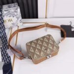 Dior Unisex CD Messenger Pouch Natural CD Diamond Canvas - immagine 3