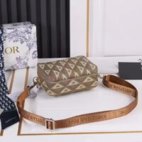 Dior Unisex CD Messenger Pouch Natural CD Diamond Canvas (7)