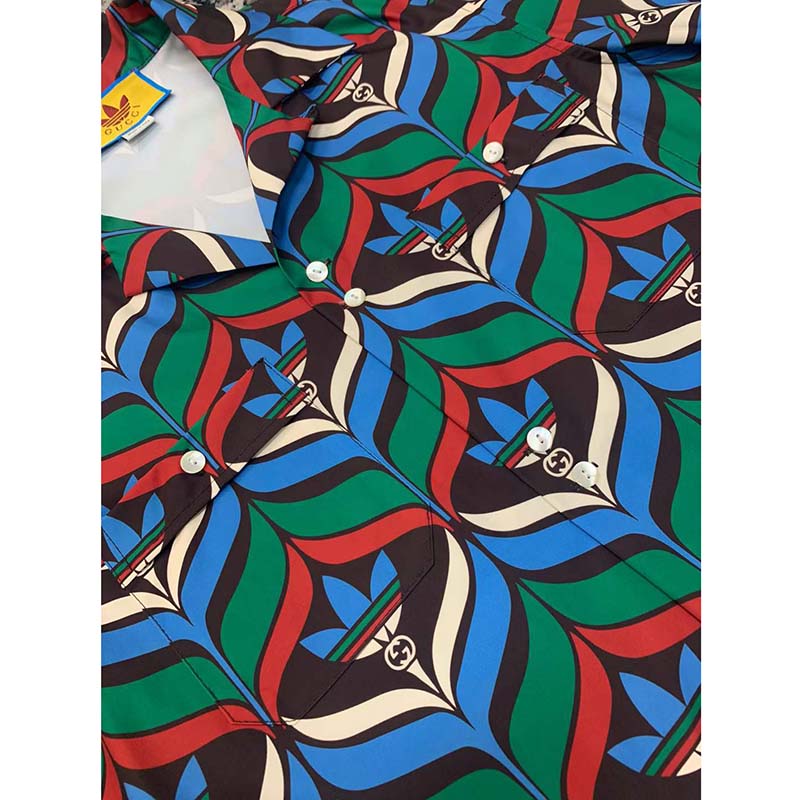 Gucci GG Men Adidas x Gucci Trefoil Print Bowling Shirt Straight Hem Side Vents Viscose (11)
