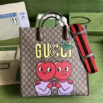 Gucci Unisex GG Cherry Print Medium Tote Beige Ebony GG Supreme Canvas – Image 2