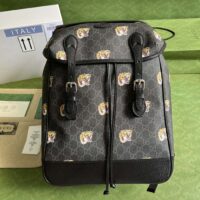 Gucci Unisex GG Medium Backpack Tiger Print Black GG Supreme Canvas (1)
