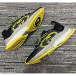 Gucci Unisex Run Sneaker Black Technical Knit Fabric Interlocking G Rubber Detail - Image 2