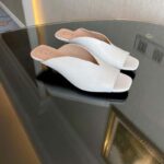 Gucci Women GG Low Heel Sandal White Leather Square Toe Leather Sole 3 Cm Heel – Bild 2