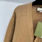 Gucci Women GG Wool Cardigan Beige V-Neck Collar Two Front Pockets – Image 8