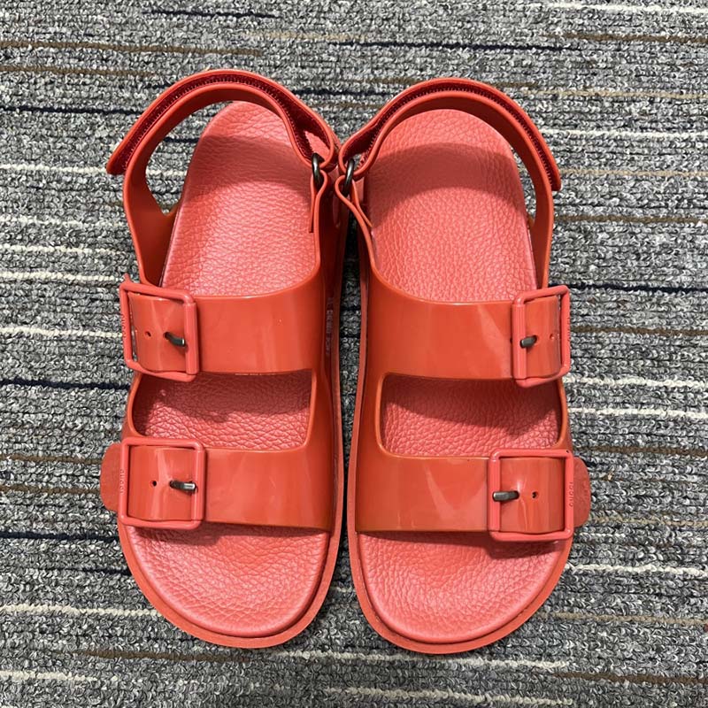 Gucci Women Sandal Mini Double G Red Rubber Double G Studs Low Heel