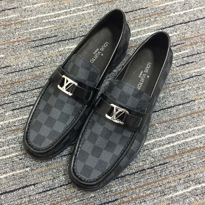 Men's Louis Vuitton LV Logo Casual Loafers, Genuine Loafers