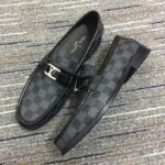 Louis Vuitton LV Men Major Loafer Damier Canvas Graphite Moccasin LV Initials - Imagen 2