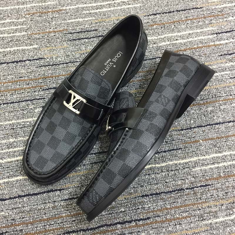 Men's Louis Vuitton LV Initials Casual Loafers