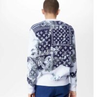 Louis Vuitton LV Men Monogram Bandana Crewneck Sweatshirt Cotton Indigo Slightly Loose Fit (1)