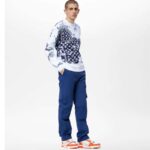 Louis Vuitton LV Men Monogram Bandana Crewneck Sweatshirt Cotton Indigo Slightly Loose Fit – Bild 12