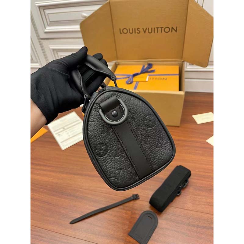 Louis Vuitton Keepall Bandoulière 25 Black Taurillon