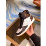 Louis Vuitton LV Unisex Rivoli Sneaker Boot Monogram Canvas Rubber Outsole - immagine 8