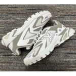 Louis Vuitton LV Unisex Runner Tatic Sneaker White Mix Materials Rubber Outsole Monogram Flowers - Imagen 6