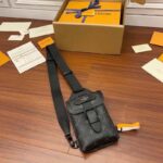 Louis Vuitton LV Unisex Saumur Slingbag Monogram Eclipse Coated Canvas Black Cowhide - immagine 2