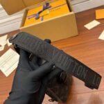 Louis Vuitton LV Unisex Saumur Slingbag Monogram Eclipse Coated Canvas Black Cowhide - immagine 10