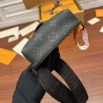 Louis Vuitton LV Unisex Saumur Slingbag Monogram Eclipse Coated Canvas Black Cowhide - immagine 6