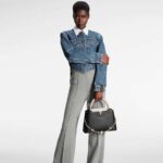 Louis Vuitton LV Women Capucines MM Handbag Black Gray Taurillon Leather - immagine 11