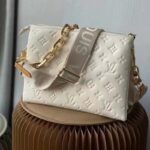 Louis Vuitton LV Women Coussin PM Handbag Cream Monogram-Embossed Puffy Lambskin Calfskin - Imagen 3