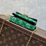 Louis Vuitton LV Women Micro Métis Bag Green Monogram Jacquard Velvet – Bild 5
