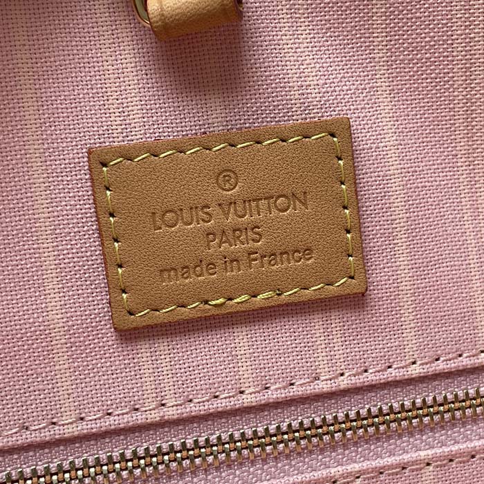 Louis Vuitton Pink and Lavender Gradient Coated Canvas OnTheGo GM Tote Gold Hardware, 2021-2022 (Like New), Pink/Purple/White Womens Handbag