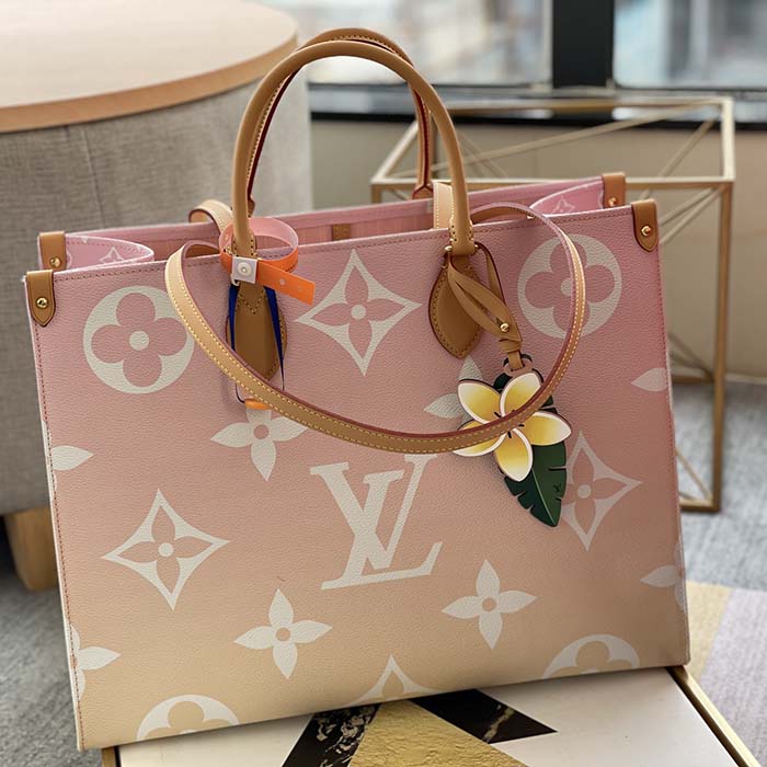 Louis Vuitton Limited Edition Light Pink Monogram Giant Canvas Onthego GM Tote Bag