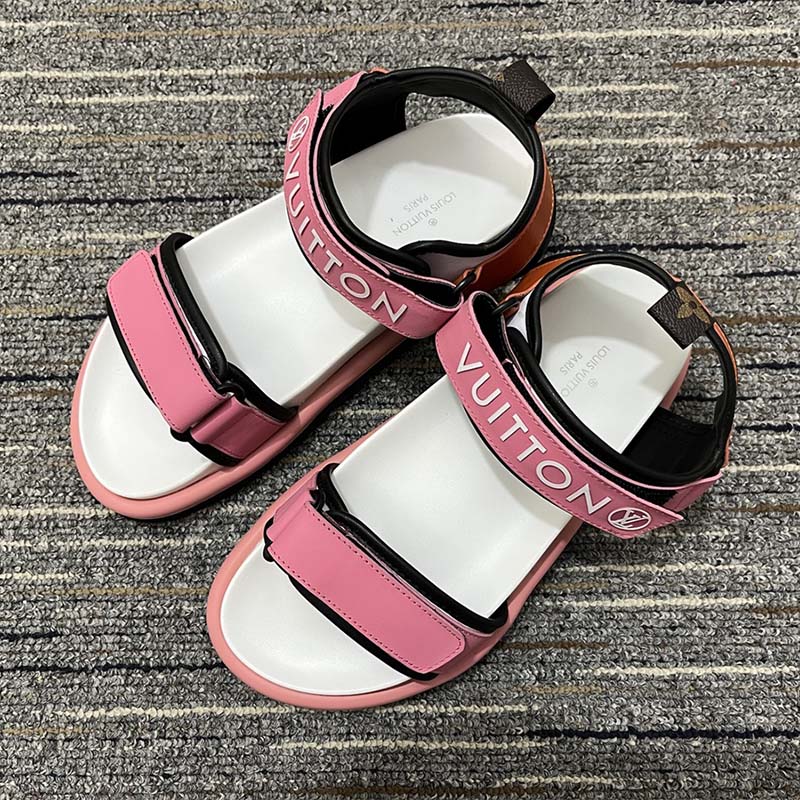 Louis Vuitton - Authenticated Pool Pillow Sandal - Leather Pink Plain for Women, Very Good Condition