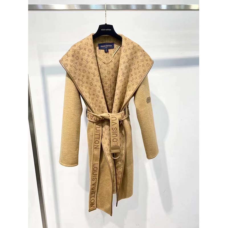 Louis Vuitton Signature Short Hooded Wrap Coat, Beige, 40