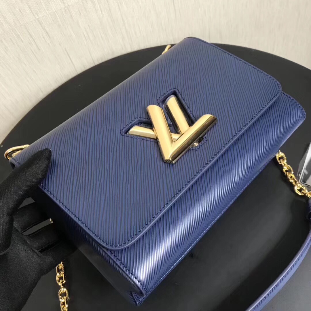 Louis Vuitton LV GHW Twist MM Chain Shoulder Bag M21109 Epi Leather Blue