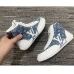 Louis Vuitton Unisex Charlie Sneaker Boot Blue Upcycled Monogram Denim Recycled Polyester - Imagen 8