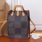 Louis Vuitton Unisex LV Christopher Handbag Brown Giant Damier Ebene Monogram Coated Canvas - immagine 4