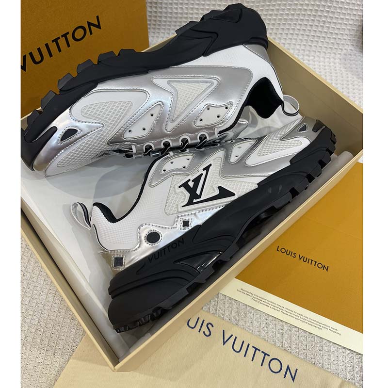 Louis Vuitton 1AA77Z LV Runner Tatic Sneaker , White, 12